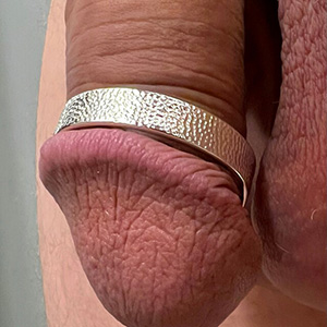 hammered v glans ring