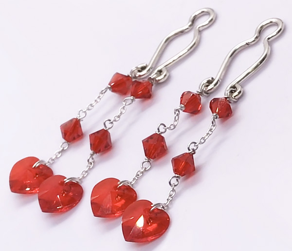 Non-piercing nipple clips with crystal dangles for women